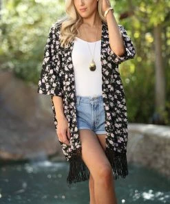 Ananda's Collection | Black & Pale Pink Floral Tasseled Kimono - Women -Ananda's Collection Shop zu103670132 alt 2 tm1646141360