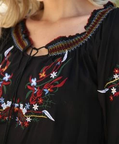 Ananda's Collection | Black Floral Embroidered Long-Sleeve Tunic - Women & Plus -Ananda's Collection Shop zu105996951 alt 2 tm1653402882