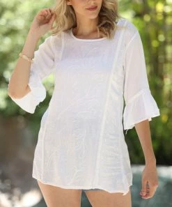 Ananda's Collection | White Floral Embroidered Bell-Sleeve Tunic - Women -Ananda's Collection Shop zu106025459 alt 3 tm1653508106