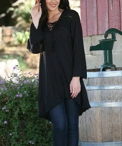 Ananda's Collection | Black Lace-Up Tunic - Women -Ananda's Collection Shop zu40962481 alt 2 tm1471115254