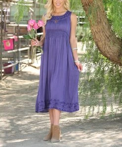 Ananda's Collection | Navy Floral-Embroidery Keyhole Midi Dress - Women 11 Ananda's Collection | Navy Floral-Embroidery Keyhole Midi Dress - Women -Ananda's Collection Shop zu40962815 alt 4 tm1471115254