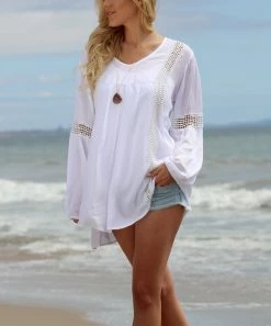 Ananda's Collection | White Crochet-Accent Long-Sleeve Tunic - Women -Ananda's Collection Shop zu47373864 alt 2 tm1492622815