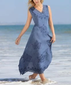 Ananda's Collection | Navy Embroidered Sleeveless Maxi Dress - Women -Ananda's Collection Shop zu57326323 alt 2 tm1525368064