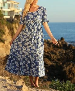 Ananda's Collection | Blue & White Floral Shirred Maxi Dress - Women
