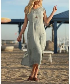 Ananda's Collection | Light Green Embroidered Sleeveless Maxi Dress - Women -Ananda's Collection Shop zu84910650 alt 2 tm1583351095