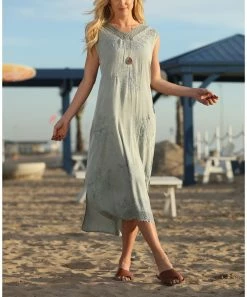 Ananda's Collection | Light Green Embroidered Sleeveless Maxi Dress - Women -Ananda's Collection Shop zu84910650 alt 4 tm1583351095