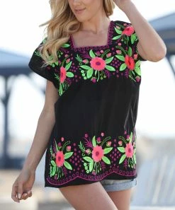 Ananda's Collection | Black & Pink Embroidered Floral Square Neck Tunic - Women -Ananda's Collection Shop zu84910704 alt 2 tm1583351095