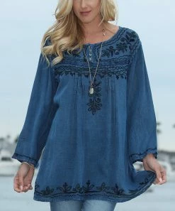 Ananda's Collection | Denim Blue Floral Embroidered Button-Up Tunic - Women & Plus