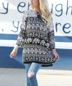 Ananda's Collection | Black Abstract Long-Sleeve Tunic - Women -Ananda's Collection Shop zu85809707 alt 4 tm1586372924